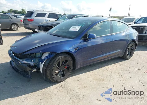 2025 Tesla Model 3 Performance z USA, uszkodzony, nr VIN 5YJ3E1ET3SF971313